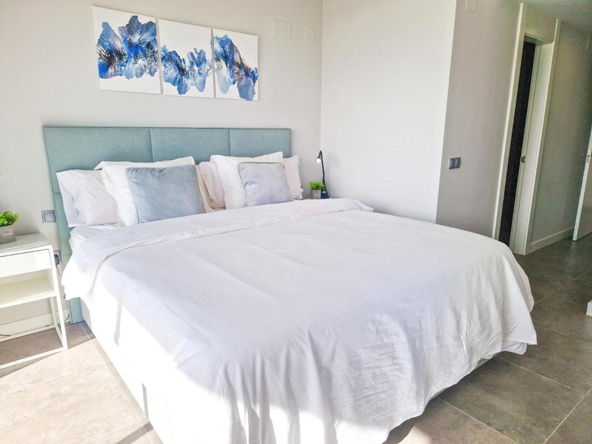 Luxury 2 Bedrooms Apt With Seaview Blue Suite 4104 Manilva Luaran gambar